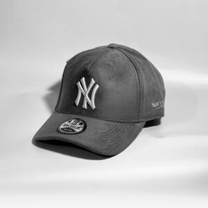 Gorro NY Terciopelo