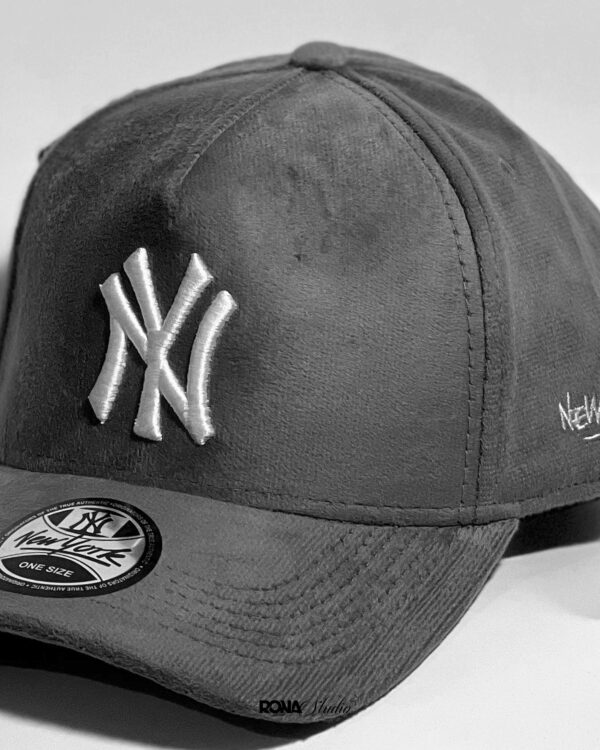 Gorro NY Terciopelo