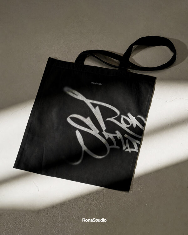 DROP 05 Tote Graff Rona